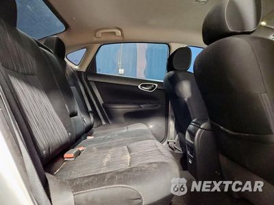 Zdjęcie 10 z 11 samochodu: 2018 NISSAN SENTRA SV VIN:3N1AB7AP1JL649865 - miniatura