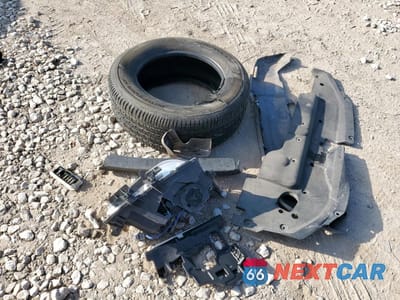 Zdjęcie 12 z 15 samochodu: 2016 LEXUS GX 460 VIN:JTJBM7FX3G5141133 - miniatura