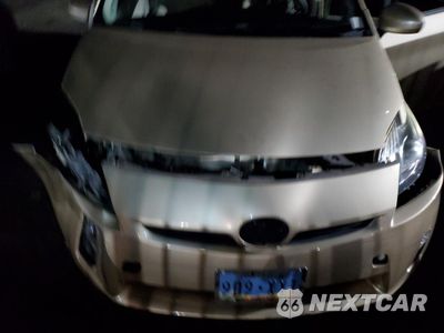 Zdjęcie 11 z 12 samochodu: 2011 TOYOTA PRIUS VIN:JTDKN3DUXB1458036 - miniatura