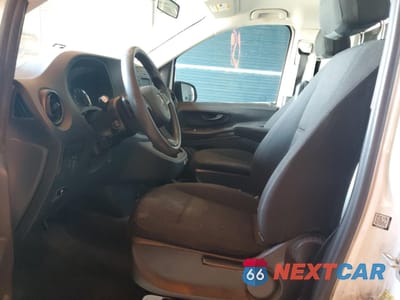 Zdjęcie 7 z 12 samochodu: 2017 MERCEDES BENZ METRIS DELIVERY VAN VIN:WD3PG2EA5H3270885 - miniatura