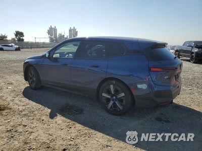 Drugie zdjęcie samochodu z przodu: 2022 BMW IX XDRIVE50 VIN:WB523CF05NCK62381 - miniatura