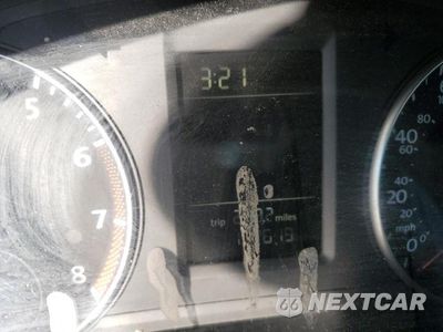 Zdjęcie 9 z 11 samochodu: 2014 VOLKSWAGEN PASSAT S VIN:1VWAS7A39EC027443 - miniatura