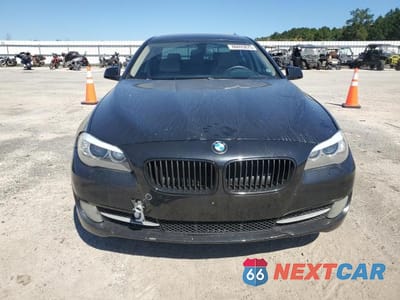 Piąte zdjęcie samochodu w środku: 2013 BMW 535 XI VIN:WBAFU7C57DDU76384 - miniatura