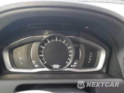 Zdjęcie 9 z 14 samochodu: 2017 VOLVO XC60 T6 DYNAMIC VIN:YV449MRR0H2204469 - miniatura