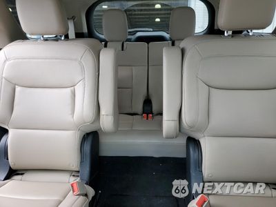 Zdjęcie 10 z 16 samochodu: 2021 FORD EXPLORER XLT VIN:1FMSK8DH0MGC11399 - miniatura