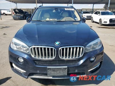 Piąte zdjęcie samochodu w środku: 2016 BMW X5 XDR40E VIN:5UXKT0C54G0S78996 - miniatura
