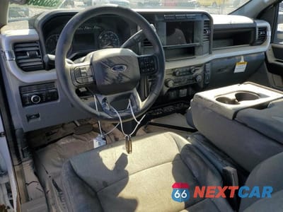 Zdjęcie 8 z 12 samochodu: 2024 FORD F450 XL CHASSIS 7.3L GAS VIN:1FD0X4HN4REE02196 - miniatura