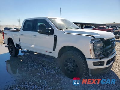 Czwarte zdjęcie samochodu z boku: 2024 FORD F250 SUPER DUTY VIN:1FT8W2BM2REC66861 - miniatura