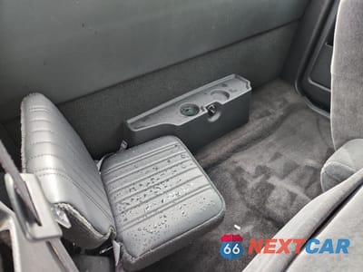 Zdjęcie 10 z 14 samochodu: 2000 CHEVROLET S TRUCK S10 VIN:1GCCS19W3Y8228513 - miniatura