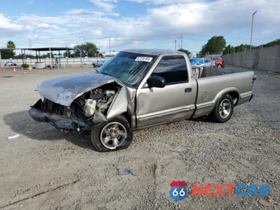 1998 CHEVROLET S TRUCK S10 1GCCS1446WK252696 - główne zdjęcie licytacji z USA - miniatura