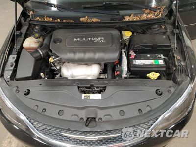 Zdjęcie 11 z 12 samochodu: 2015 CHRYSLER 200 LIMITED VIN:1C3CCCAB4FN552011 - miniatura
