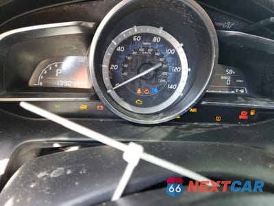 Zdjęcie 9 z 12 samochodu: 2017 TOYOTA YARIS IA VIN:3MYDLBYV1HY176983 - miniatura
