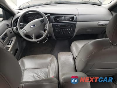 Zdjęcie 8 z 13 samochodu: 2002 FORD TAURUS SES VIN:1FAFP55U02A196202 - miniatura
