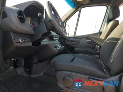 Zdjęcie 7 z 13 samochodu: 2023 MERCEDES-BENZ SPRINTER 2500 VIN:W1Y40BHY2PT148310 - miniatura