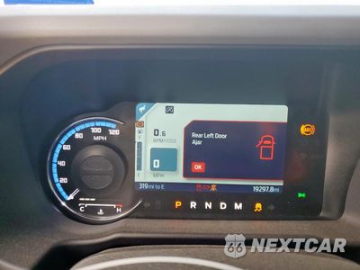 Zdjęcie 9 z 15 samochodu: 2023 FORD BRONCO BASE VIN:1FMEE5DP3PLB54248 - miniatura
