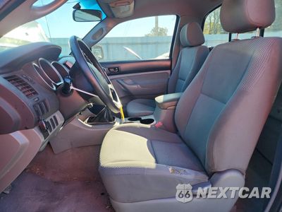 Zdjęcie 7 z 12 samochodu: 2006 TOYOTA TACOMA PRERUNNER VIN:5TENX62NX6Z230232 - miniatura