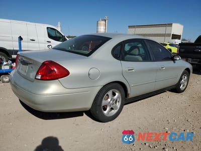 Trzecie zdjęcie samochodu z tyłu: 2003 FORD TAURUS VIN:1FAFP55U13A236739 - miniatura