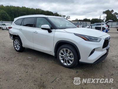 Czwarte zdjęcie samochodu z boku: 2022 TOYOTA HIGHLANDER HYBRID LIMITED VIN:5TDXBRCH0NS557624 - miniatura