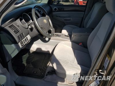 Zdjęcie 7 z 12 samochodu: 2010 TOYOTA TACOMA ACCESS CAB VIN:5TETX4CNXAZ700746 - miniatura