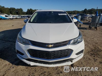Piąte zdjęcie samochodu w środku: 2017 CHEVROLET CRUZE LS VIN:1G1BC5SMXH7215684 - miniatura