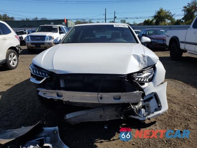 Piąte zdjęcie samochodu w środku: 2023 AUDI A4 PREMIUM PLUS 45 VIN:WAUEAAF4XPN006322 - miniatura