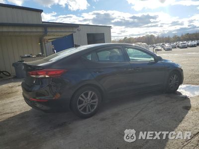 Trzecie zdjęcie samochodu z tyłu: 2017 HYUNDAI ELANTRA SE VIN:5NPD84LFXHH116340 - miniatura