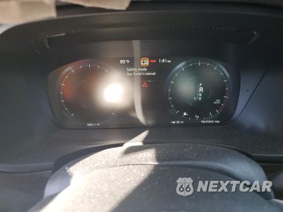 Zdjęcie 9 z 15 samochodu: 2017 VOLVO S90 T5 MOMENTUM VIN:YV1102AK2H1007113 - miniatura
