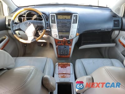 Zdjęcie 8 z 13 samochodu: 2004 LEXUS RX 330 VIN:2T2HA31U54C002420 - miniatura