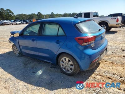 Drugie zdjęcie samochodu z przodu: 2021 KIA RIO S VIN:3KPA25AD2ME381537 - miniatura