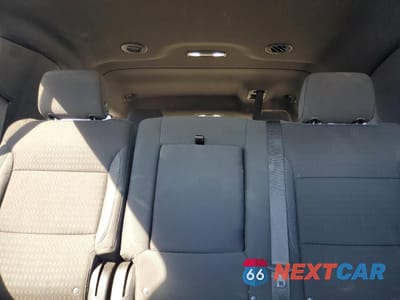 Zdjęcie 10 z 17 samochodu: 2024 CHEVROLET SUBURBAN C1500 LS VIN:1GNSCBKD4RR253981 - miniatura