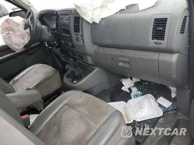 Zdjęcie 8 z 12 samochodu: 2016 NISSAN NV 1500 S VIN:1N6BF0KY4GN802152 - miniatura