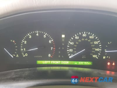 Zdjęcie 9 z 12 samochodu: 1998 LEXUS LS 400 VIN:JT8BH28F8W0100568 - miniatura