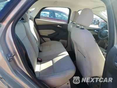 Zdjęcie 10 z 12 samochodu: 2015 FORD FOCUS SE VIN:1FADP3F25FL259104 - miniatura