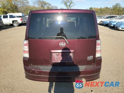 Zdjęcie 6 z 15 samochodu: 2006 TOYOTA SCION XB VIN:JTLKT324264035131 - miniatura