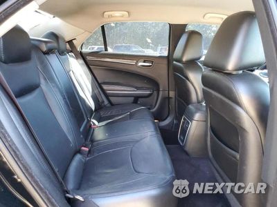 Zdjęcie 10 z 11 samochodu: 2017 CHRYSLER 300 LIMITED VIN:2C3CCAAG6HH521743 - miniatura