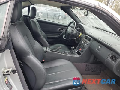 Zdjęcie 10 z 13 samochodu: 2002 MERCEDES-BENZ SLK 230 KOMPRESSOR VIN:WDBKK49F42F261969 - miniatura