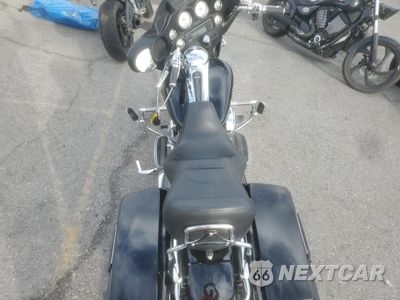 Zdjęcie 6 z 9 samochodu: 2008 HARLEY-DAVIDSON FLHX VIN:1HD1KB4128Y676541 - miniatura