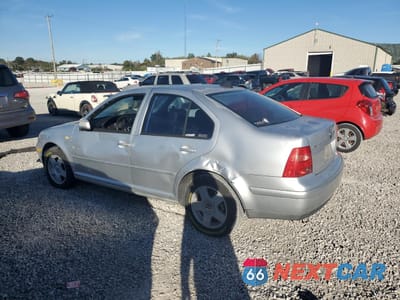 Drugie zdjęcie samochodu z przodu: 2000 VOLKSWAGEN JETTA GLS VIN:3VWSA29M7YM013521 - miniatura