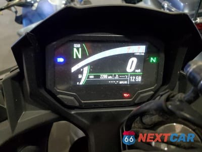 Zdjęcie 7 z 9 samochodu: 2022 KAWASAKI EX650 N VIN:ML5EXEN19NDA75194 - miniatura