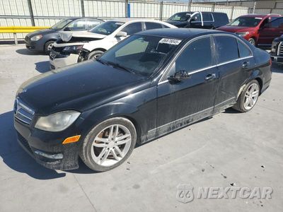 2014 MERCEDES-BENZ C 250 WDDGF4HB8EG238435 - główne zdjęcie licytacji z USA - miniatura