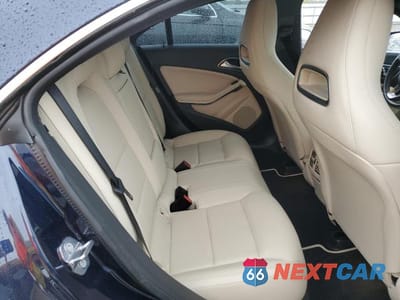Zdjęcie 10 z 12 samochodu: 2019 MERCEDES-BENZ CLA 250 4MATIC VIN:WDDSJ4GBXKN741272 - miniatura