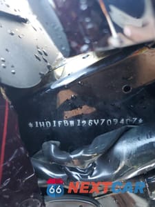Zdjęcie 9 z 9 samochodu: 2006 HARLEY-DAVIDSON FLHRI VIN:1HD1FBW126Y709407 - miniatura
