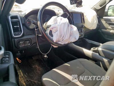 Zdjęcie 8 z 13 samochodu: 2021 RAM 1500 BIG HORN/LONE STAR VIN:1C6SRFFT0MN803958 - miniatura
