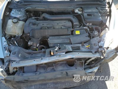 Zdjęcie 11 z 13 samochodu: 2011 VOLVO C70 T5 VIN:YV1672MC3BJ108951 - miniatura