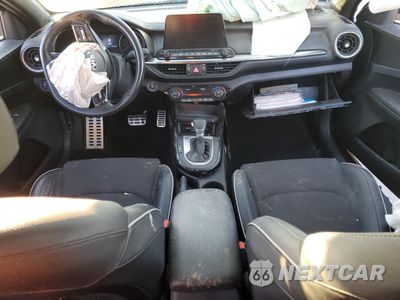 Zdjęcie 8 z 15 samochodu: 2020 KIA FORTE GT LINE VIN:3KPF34AD4LE136069 - miniatura