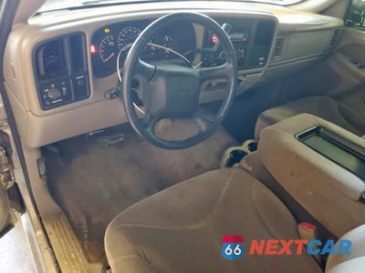 Zdjęcie 8 z 15 samochodu: 2001 GMC NEW SIERRA C1500 VIN:1GTEC14V31Z315025 - miniatura