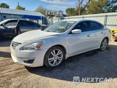 2015 NISSAN ALTIMA 2.5 1N4AL3APXFN386985 - główne zdjęcie licytacji z USA - miniatura