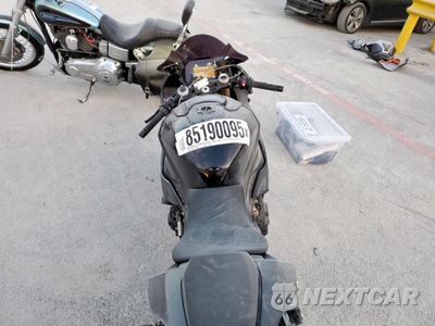 Czwarte zdjęcie samochodu z boku: 2021 BMW S 1000 RR VIN:WB10E230XM6E51691 - miniatura