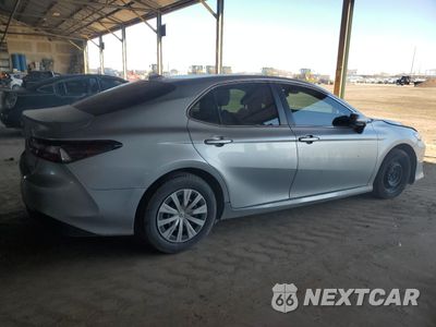 Trzecie zdjęcie samochodu z tyłu: 2022 TOYOTA CAMRY LE VIN:4T1C31AKXNU573817 - miniatura