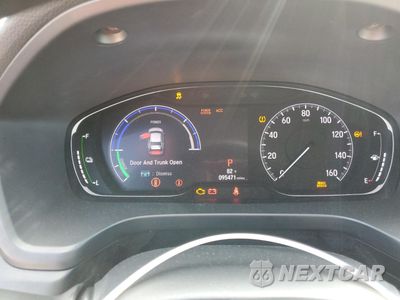Zdjęcie 9 z 14 samochodu: 2020 HONDA INSIGHT EX VIN:19XZE4F55LE014247 - miniatura